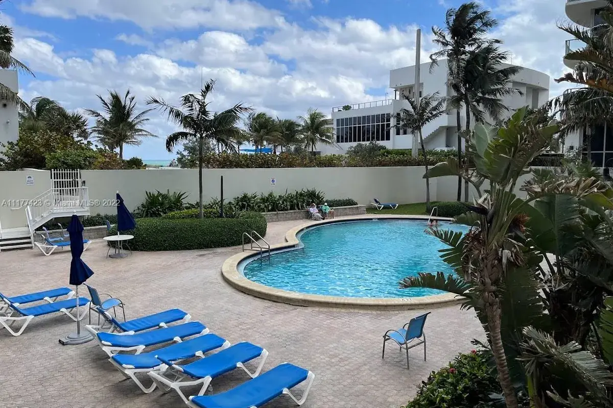 4001 S Ocean Dr # 5K, Hollywood FL 33019