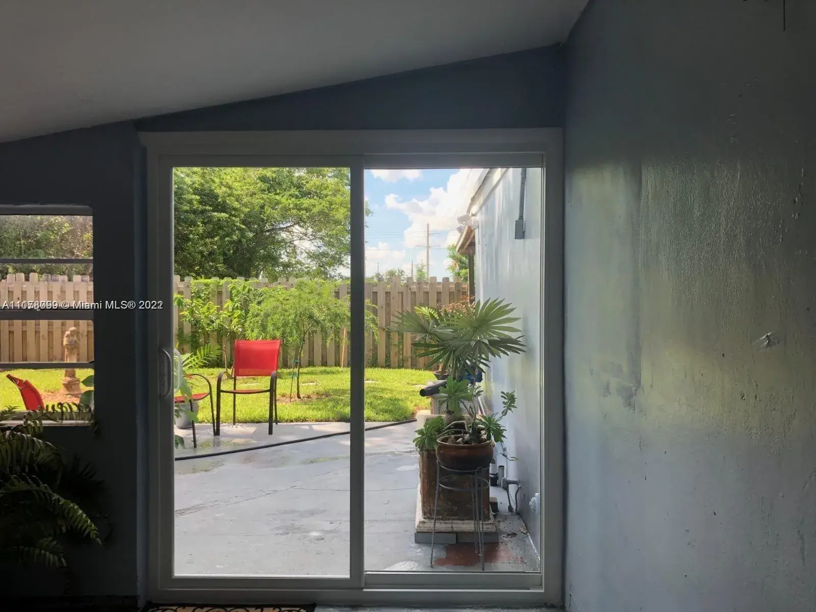 6570 Sheridan St, Hollywood FL 33024