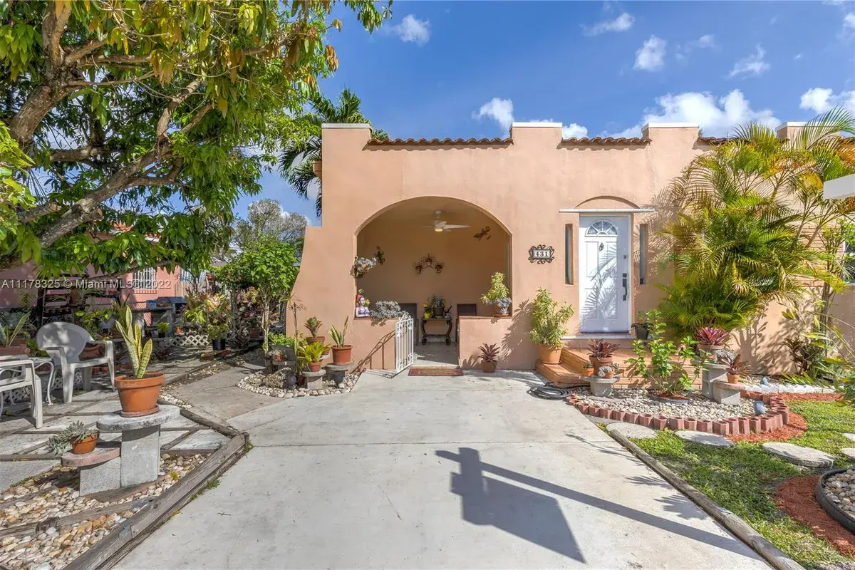 431 Tamiami Blvd, Miami FL 33144