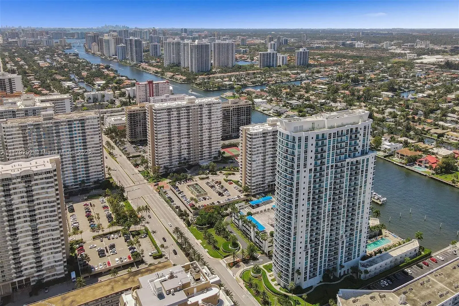 1945 S Ocean Dr # 1405, Hallandale Beach FL 33009