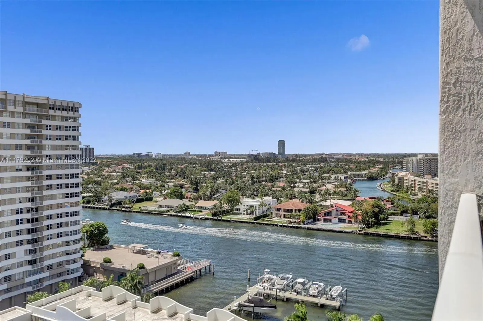 1945 S Ocean Dr # 1405, Hallandale Beach FL 33009