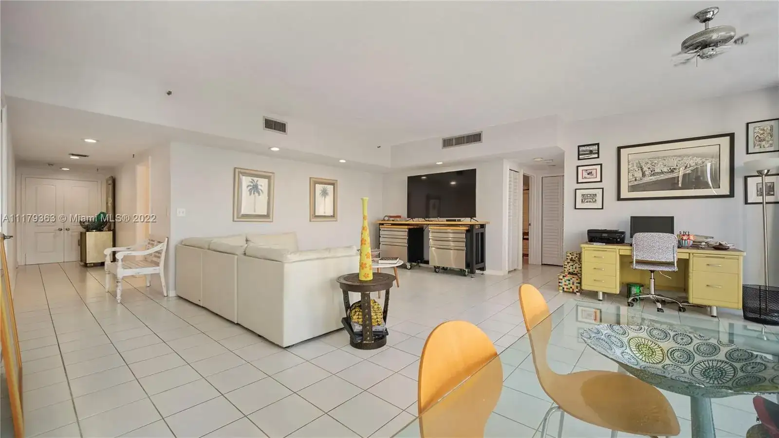 355 Poinciana Dr # 1130, Sunny Isles Beach FL 33160 photo 3