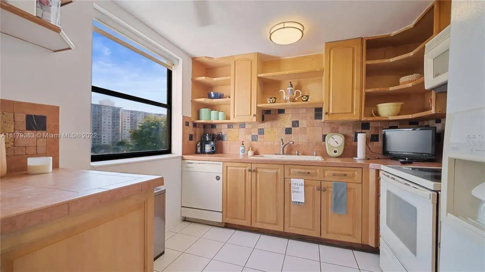 355 Poinciana Dr # 1130, Sunny Isles Beach FL 33160 photo 5