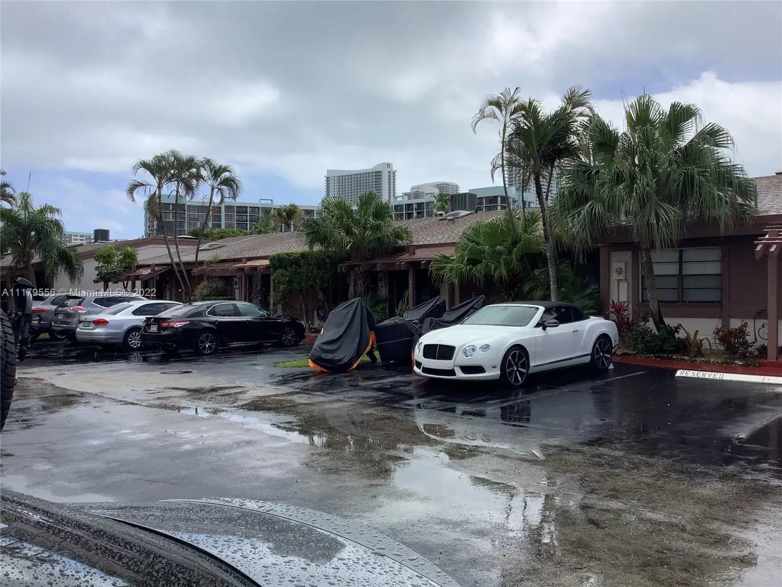 2679 S Parkview Dr # 2679, Hallandale Beach FL 33009 photo 2
