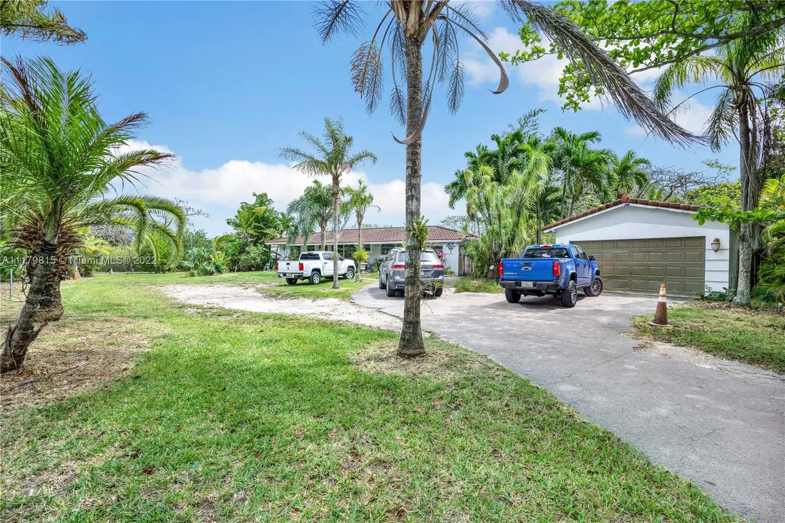 13650 SW 200th St, Miami FL 33177
