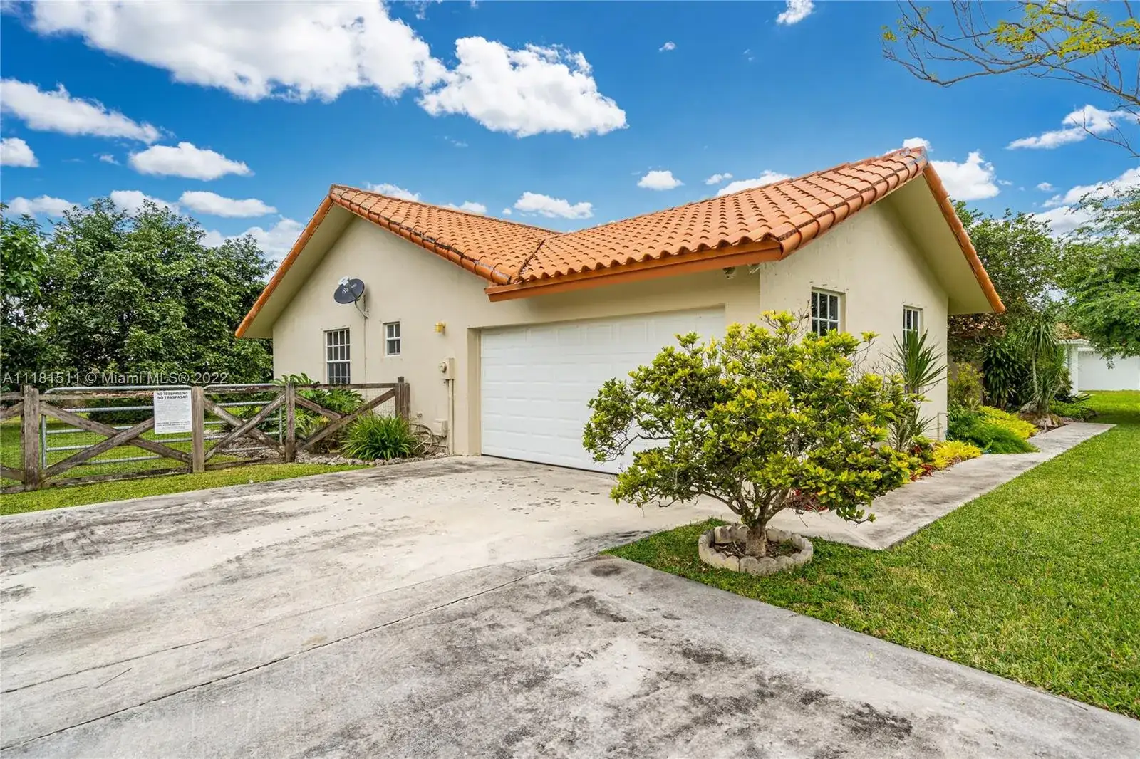 18781 SW 294th Ter, Homestead FL 33030 photo 4