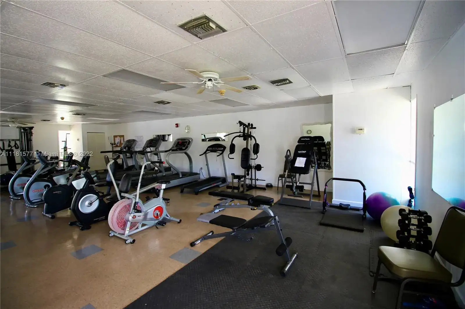 16790 NE 14th Ave # 202, Miami FL 33162 photo 5