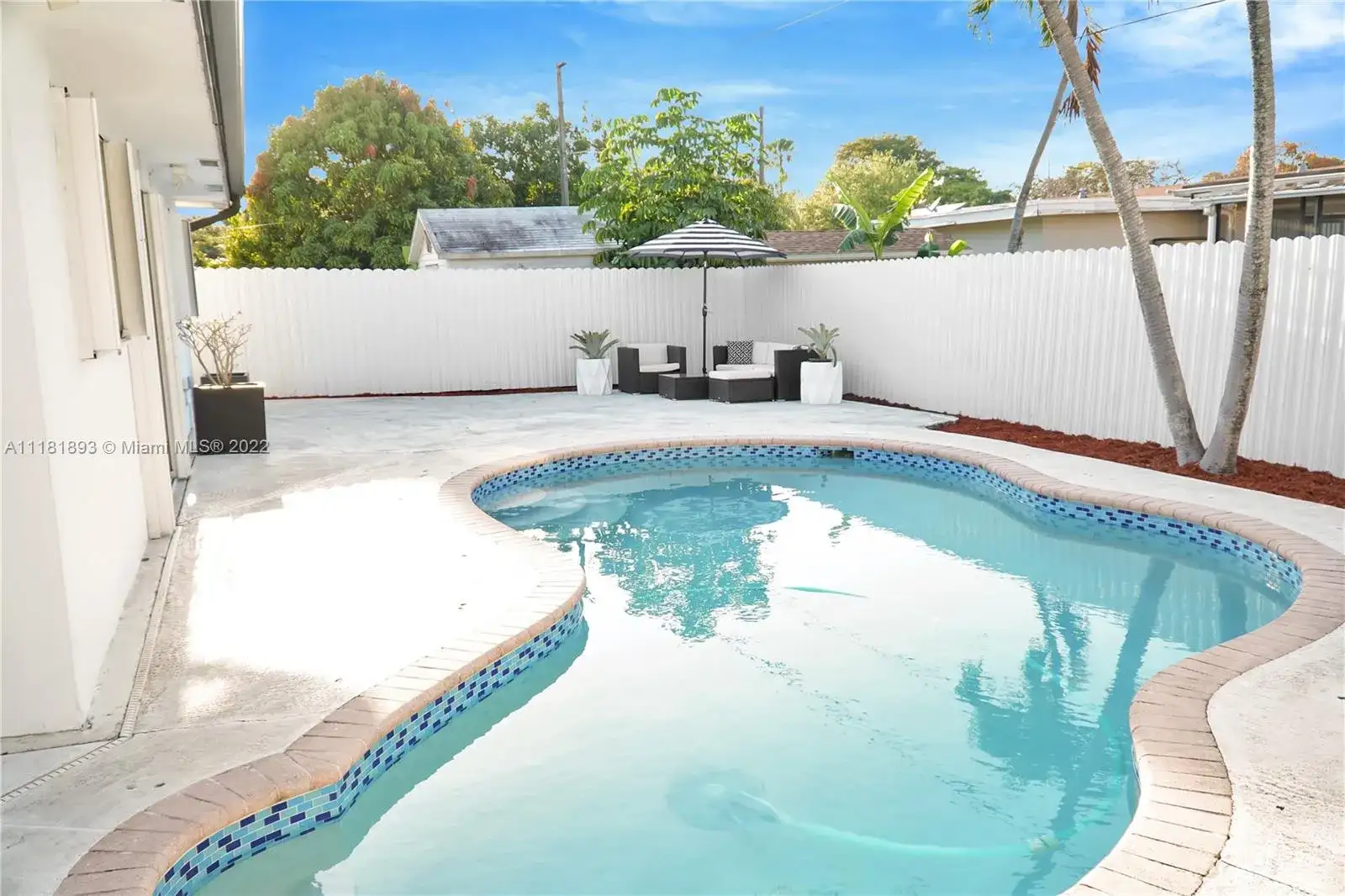 8861 NW 15th St, Pembroke Pines FL 33024 photo 5