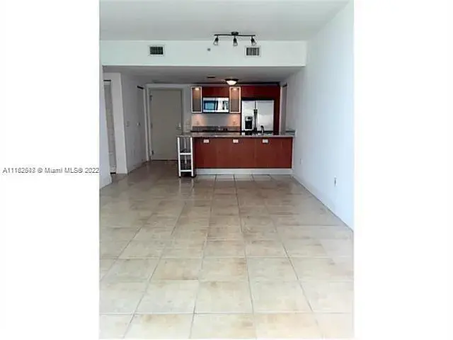 185 SW 7th St # 1710, Miami FL 33130 photo 5