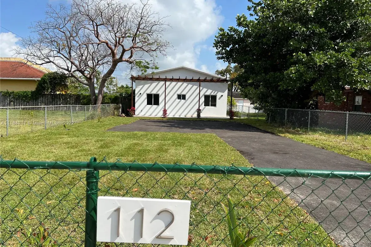 112 NW 10th St, Hallandale Beach FL 33009