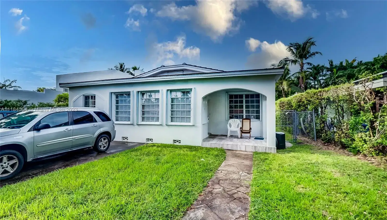 535 W 51st St, Miami Beach FL 33140 photo 4