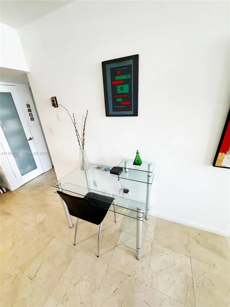 100 Lincoln Rd # 1243, Miami Beach FL 33139