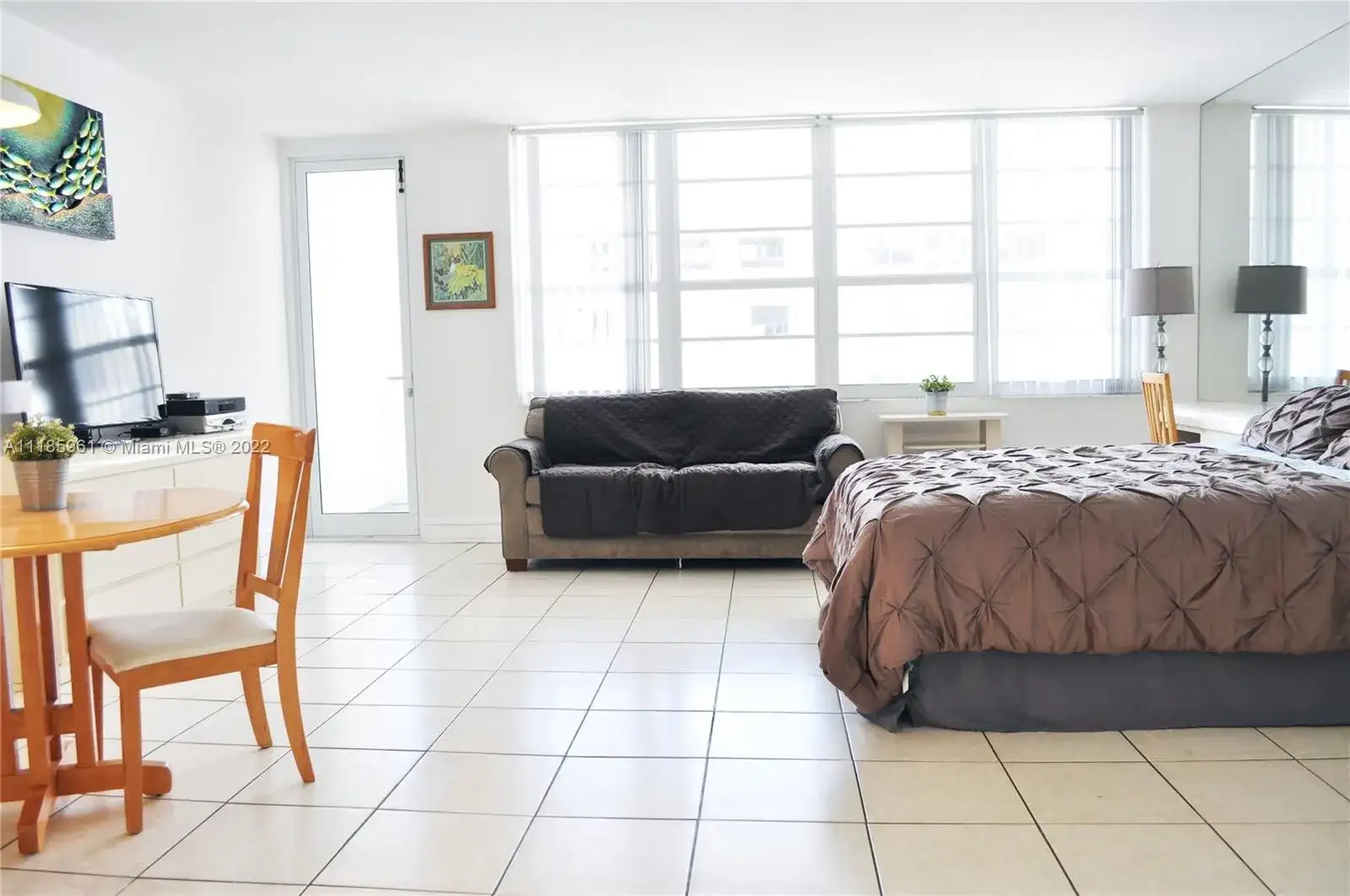 100 Lincoln Rd # 828, Miami Beach FL 33139 photo 3