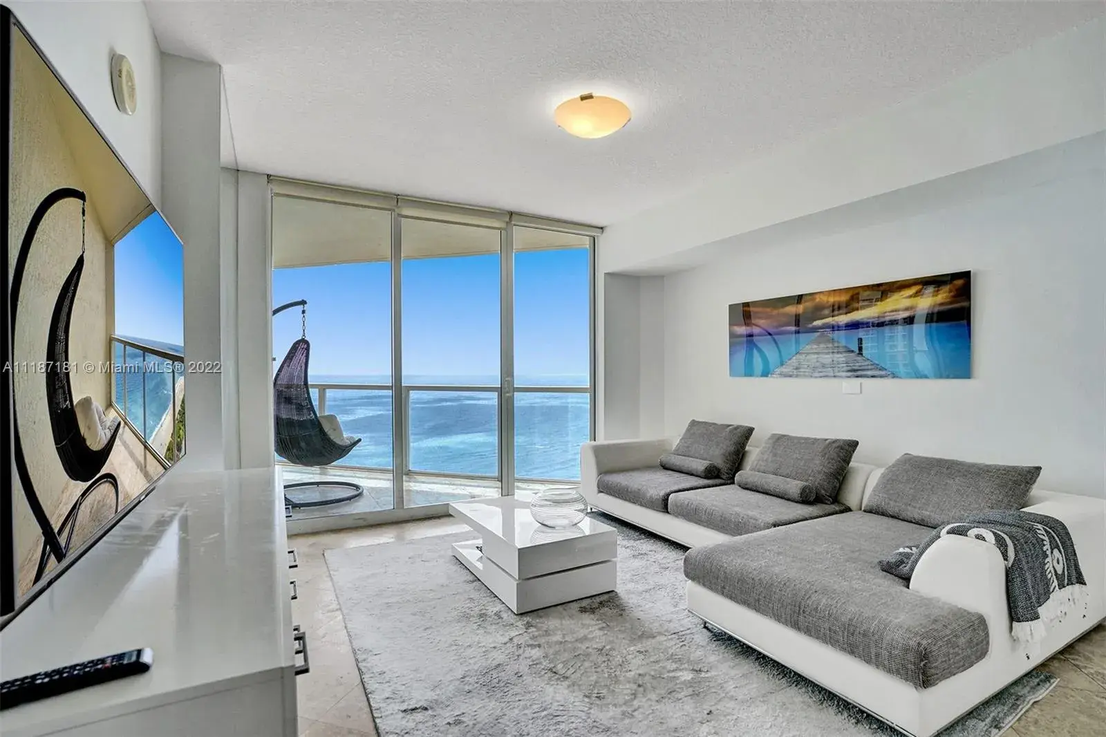 16699 Collins Ave, Sunny Isles Beach FL 33160