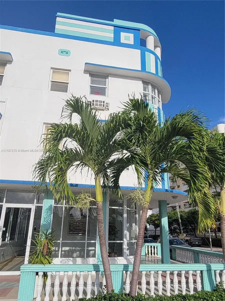 3801 Indian Creek Dr # 201, Miami Beach FL 33140 photo 2