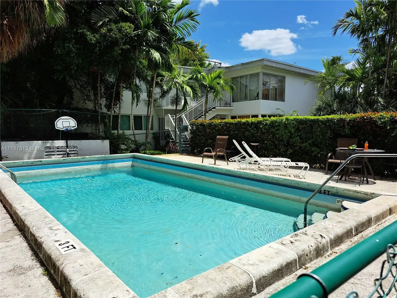 1125 99th St # 9, Bay Harbor Islands FL 33154 photo 3
