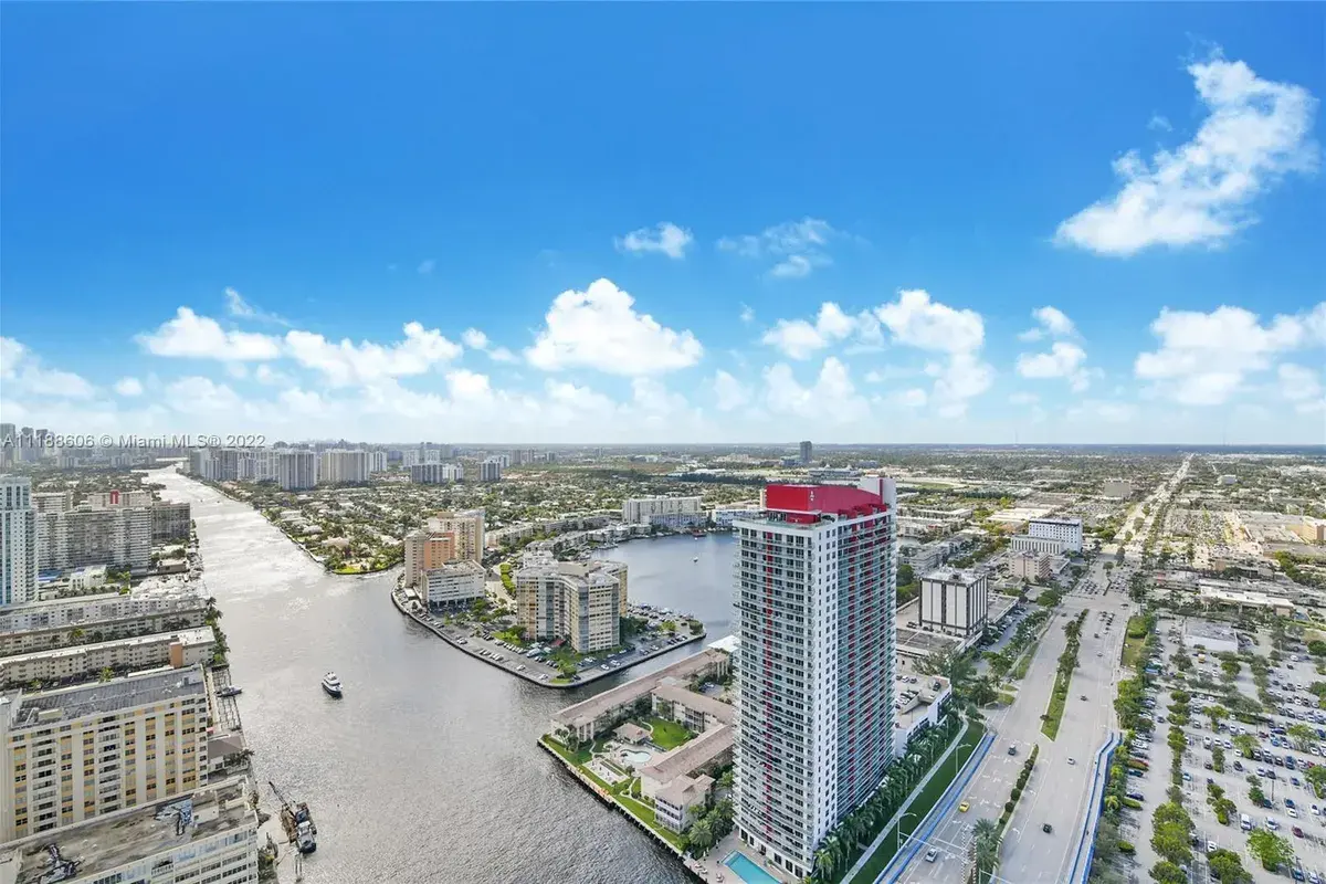 4010 S Ocean Dr # R1108, Hollywood FL 33019