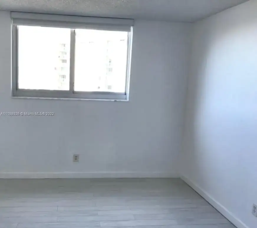 19380 Collins Ave # 1125, Sunny Isles Beach FL 33160 photo 2