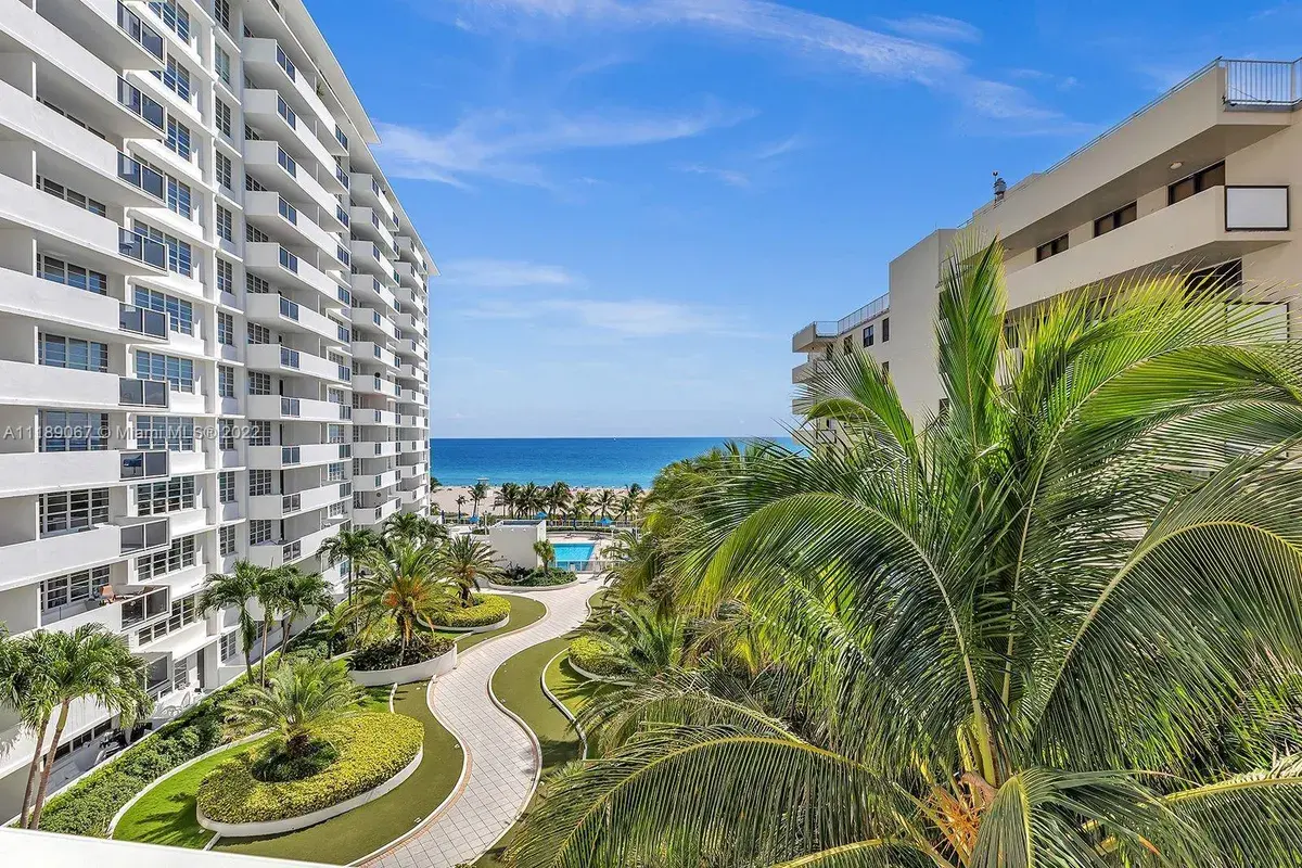 100 Lincoln Rd # 721, Miami Beach FL 33139