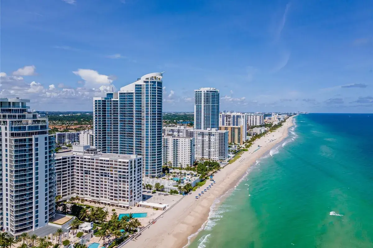 2501 S OCEAN DR, Hollywood FL 33019
