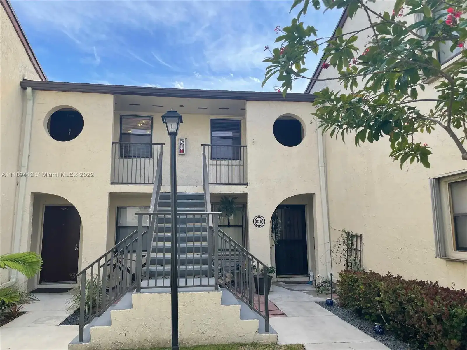 11344 Taft St # 11344, Pembroke Pines FL 33026 photo 2