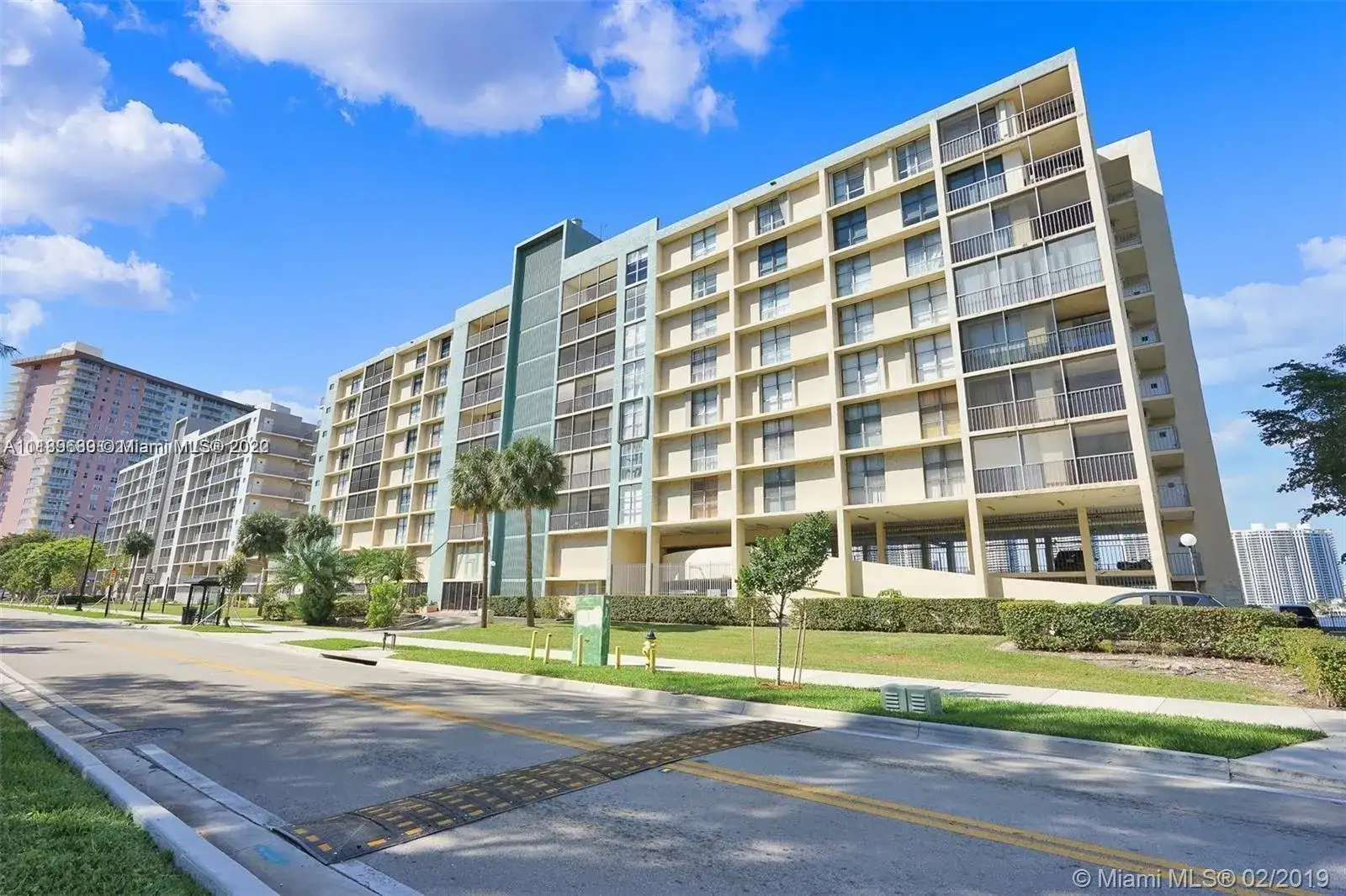 17600 N Bay Rd # N905, Sunny Isles Beach FL 33160 photo 2