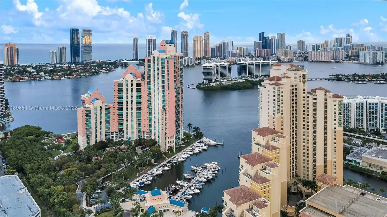 3340 NE 190th St # 1607, Aventura FL 33180