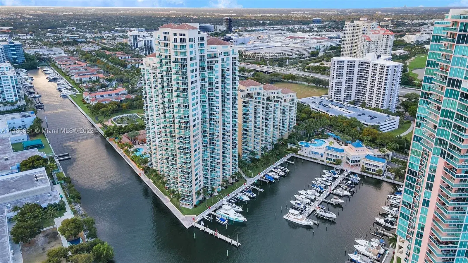 3340 NE 190th St # 1607, Aventura FL 33180