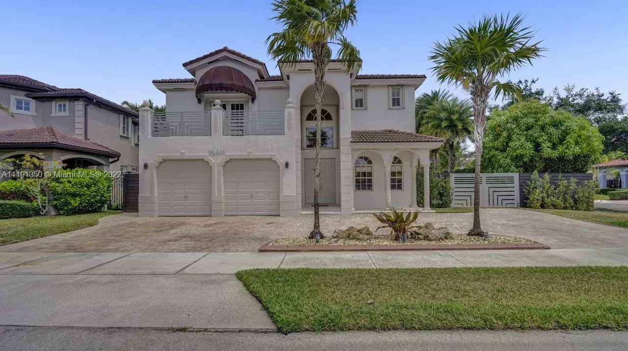 16411 SW 60th Ter, Miami FL 33193
