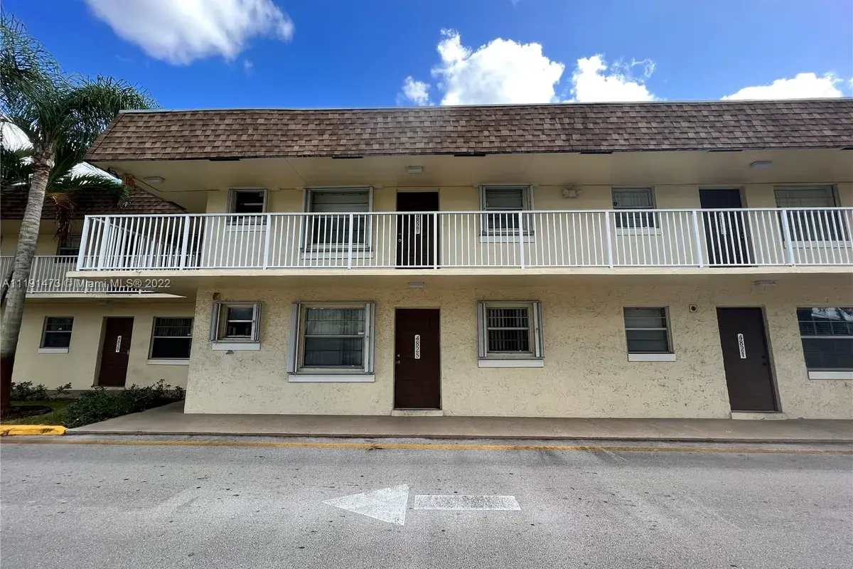 4725 NW 9th Dr # 4725, Plantation FL 33317