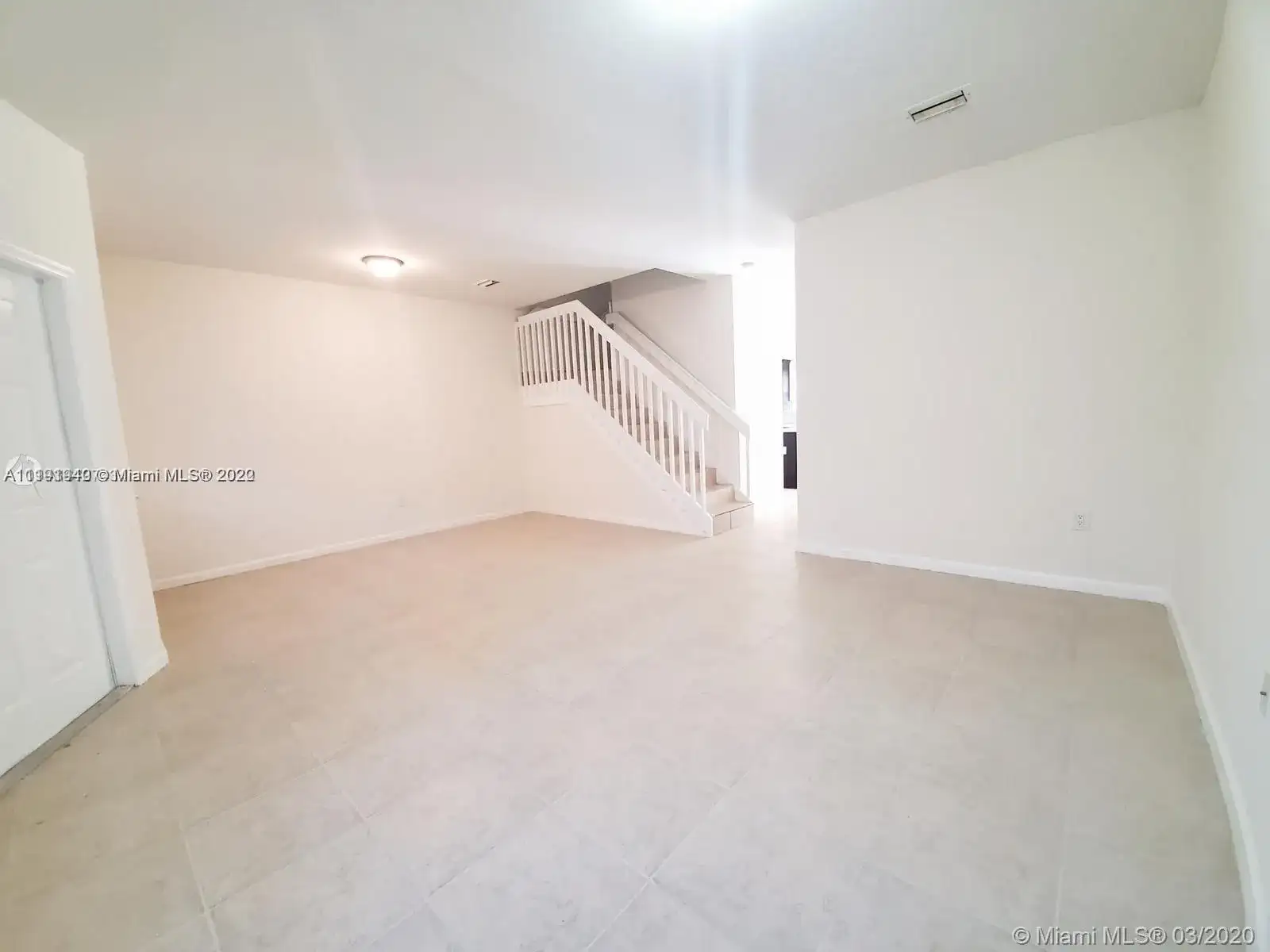 1690 SE 31st Ct, Homestead FL 33035 photo 3