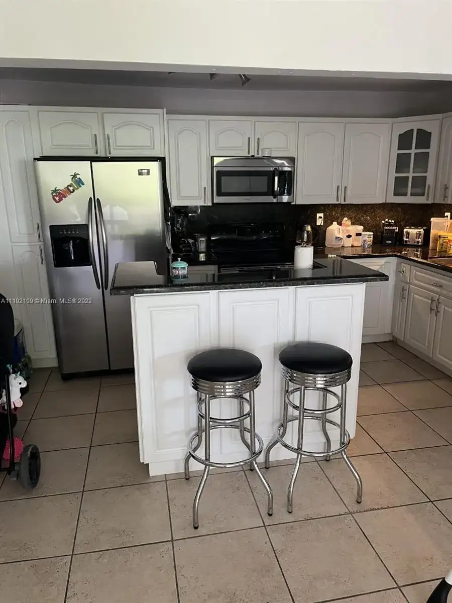 6801 Indian Creek Dr # 201, Miami Beach FL 33141 photo 3