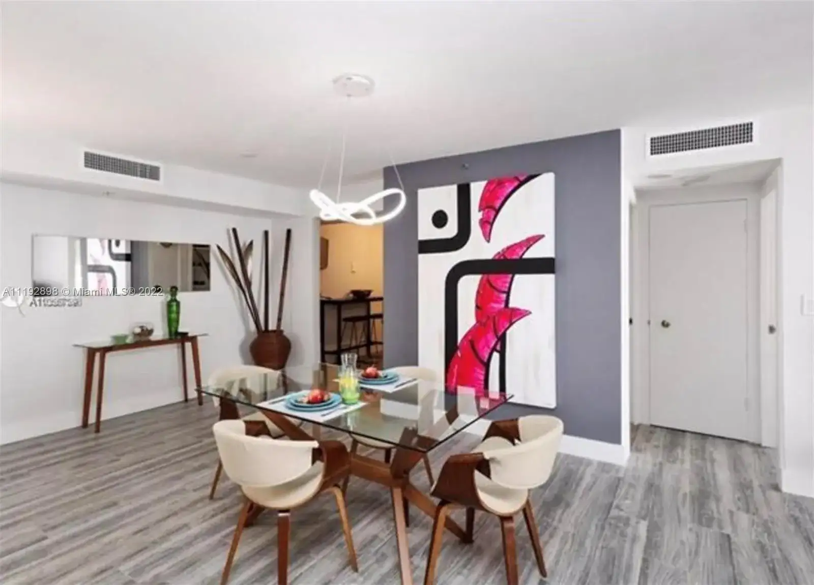9195 Collins Ave # 1109, Surfside FL 33154 photo 3