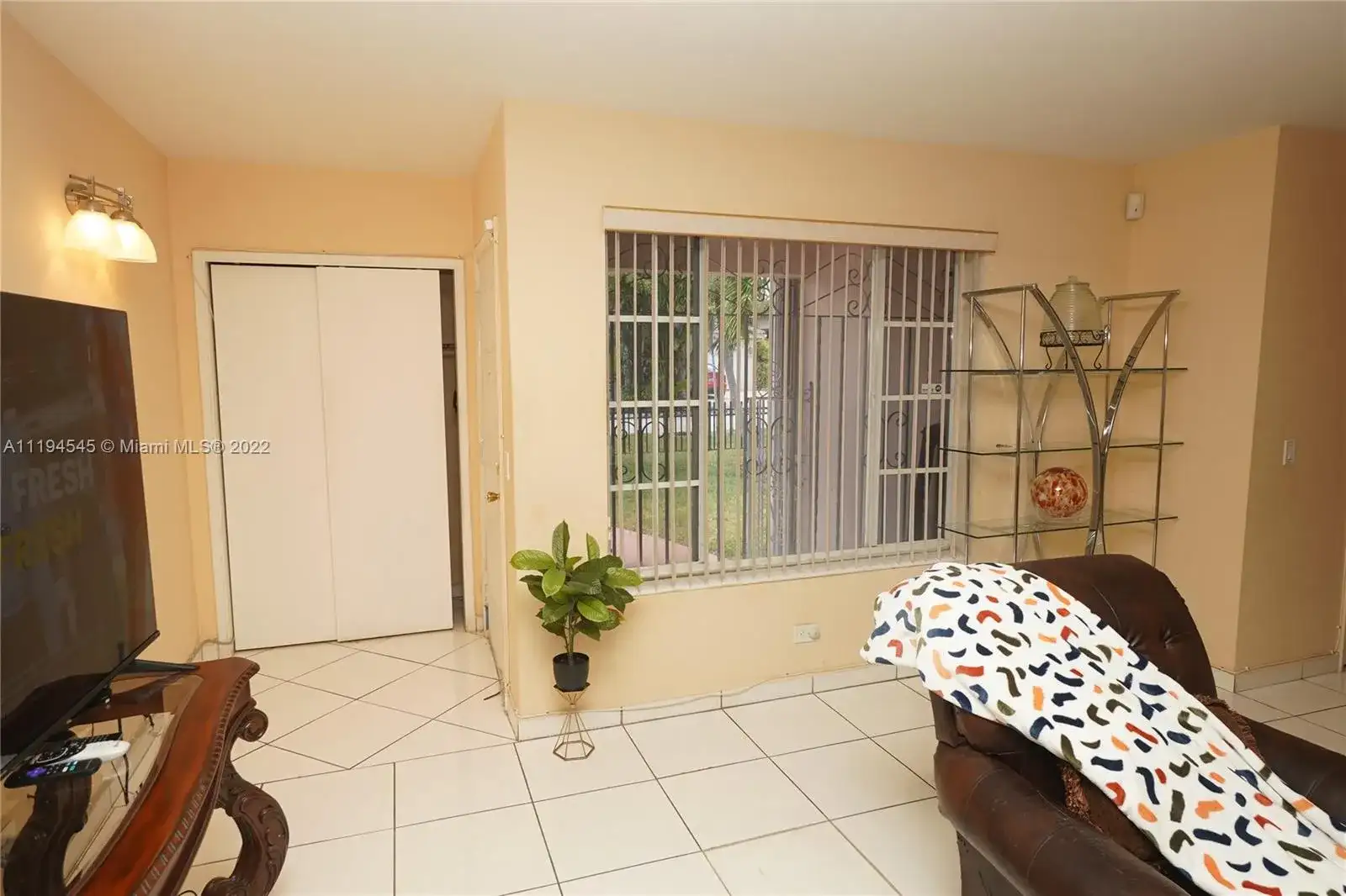 1130 NE 104th St, Miami Shores FL 33138 photo 5