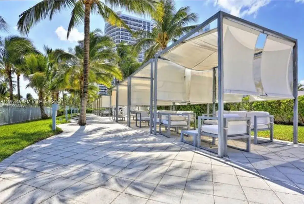 10275 Collins Ave # 1406, Bal Harbour FL 33154 photo 3