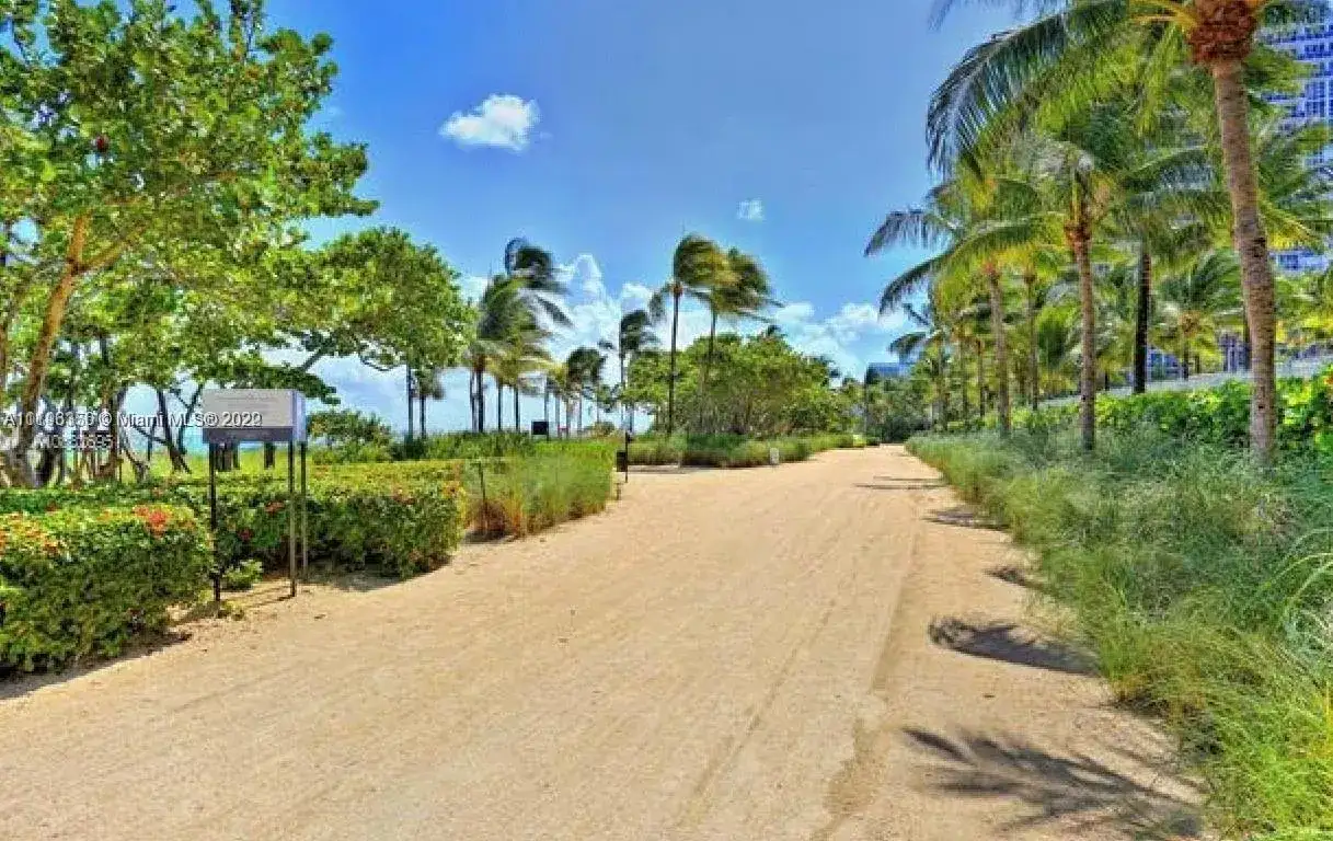10275 Collins Ave # 1406, Bal Harbour FL 33154 photo 5