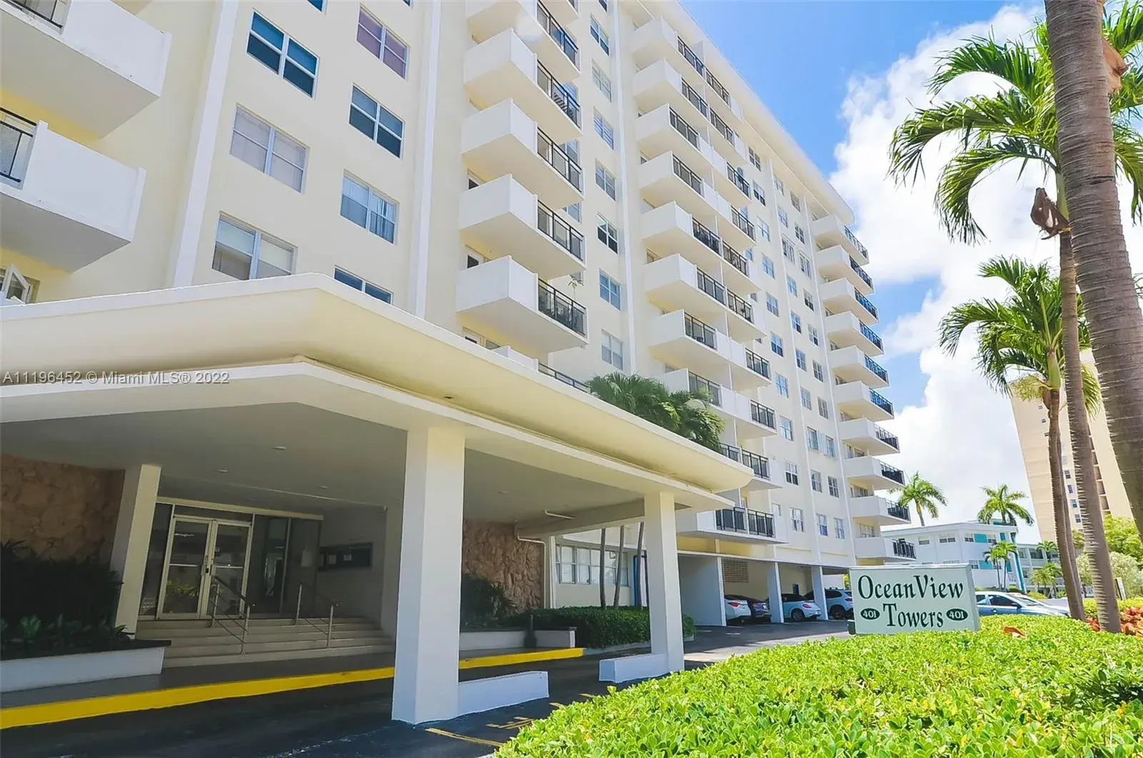 401 Golden Isles Dr # 703, Hallandale Beach FL 33009
