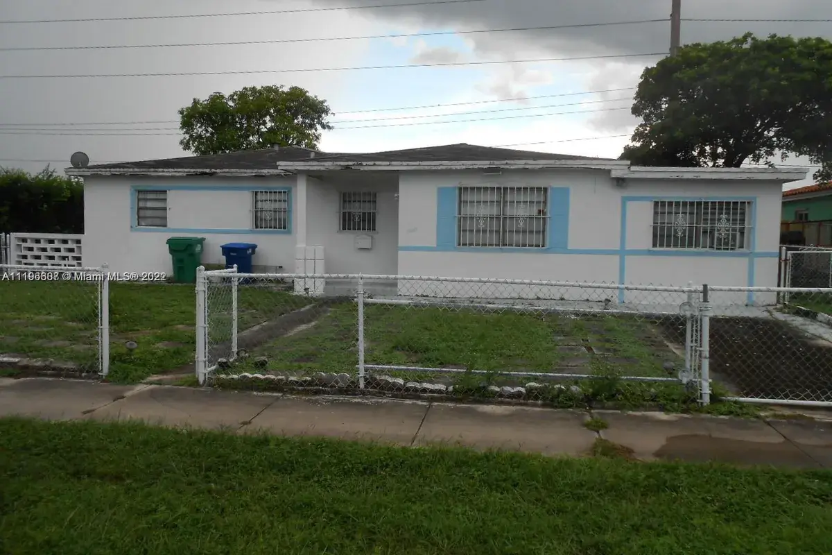 8330 NW 35th Pl, Miami FL 33147
