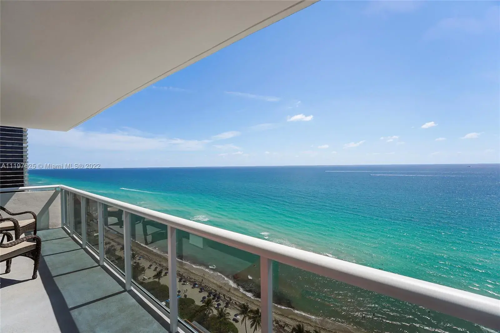3140 S Ocean Dr # 2406, Hallandale Beach FL 33009