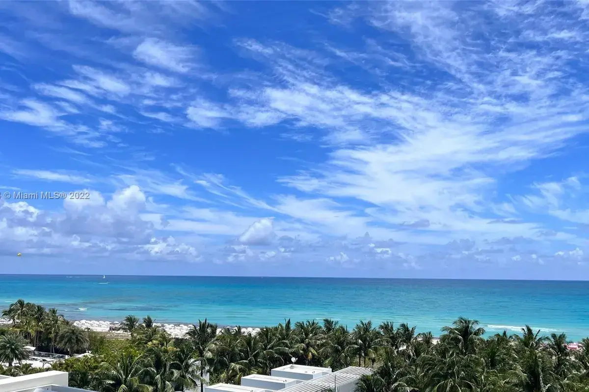2201 Collins Ave, Miami Beach FL 33139