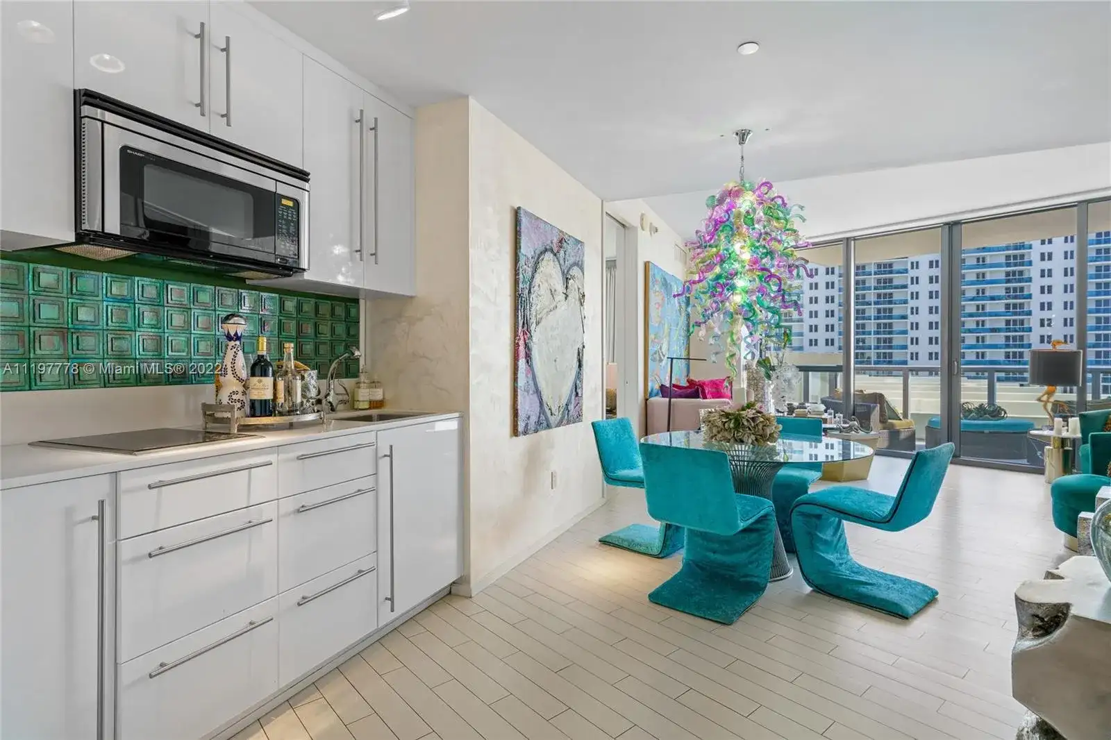 2201 Collins Ave # 811, Miami Beach FL 33139 photo 3