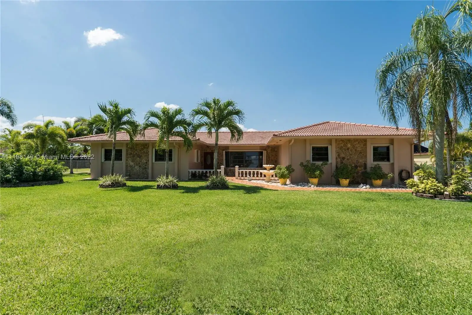 17100 SW 274th St, Homestead FL 33031 photo 2