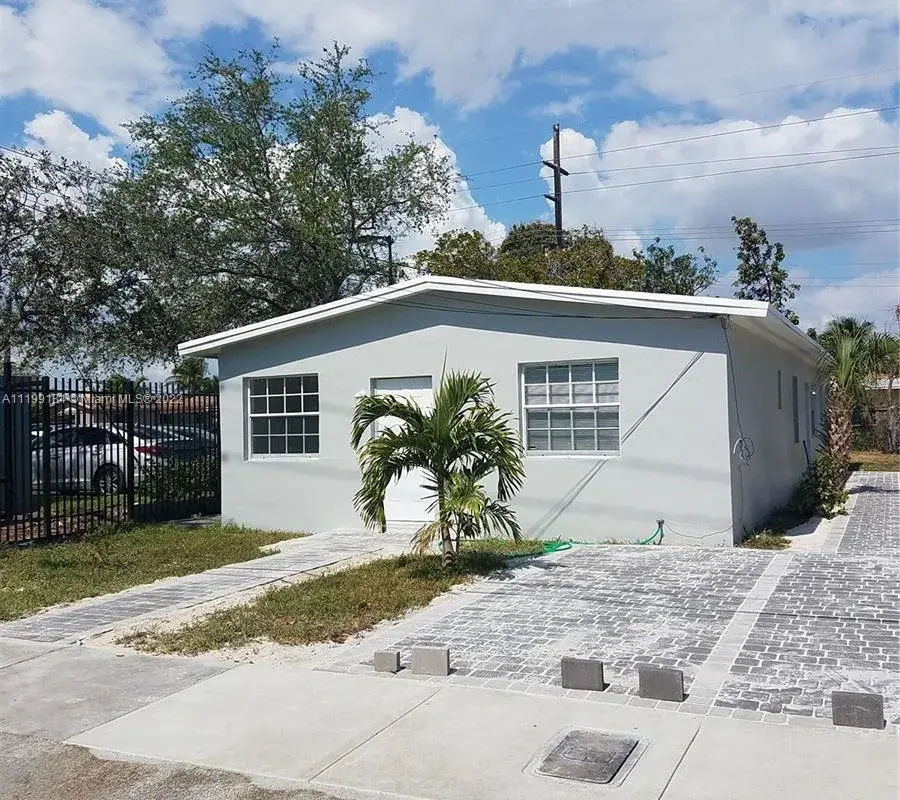 4555 NW 4th Ter # B, Miami FL 33126