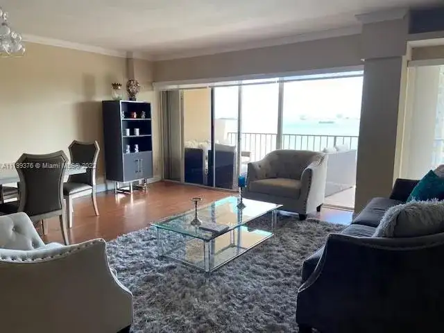 1800 NE 114th St # 1607, Miami FL 33181 photo 4