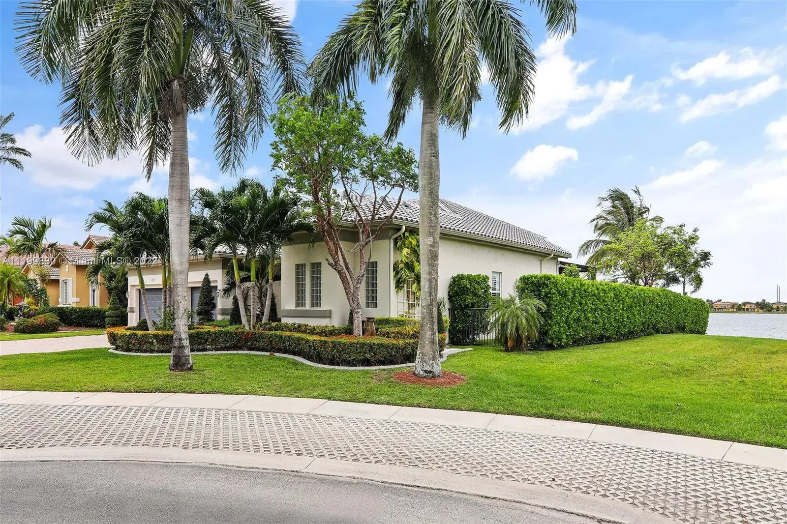 18787 SW 24th St, Miramar FL 33029