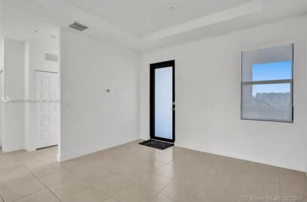 8015 NW 104th Ave # 3, Doral FL 33178 photo 5