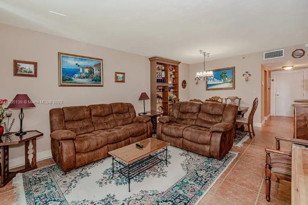 2301 Collins Ave # 525, Miami Beach FL 33139 photo 5
