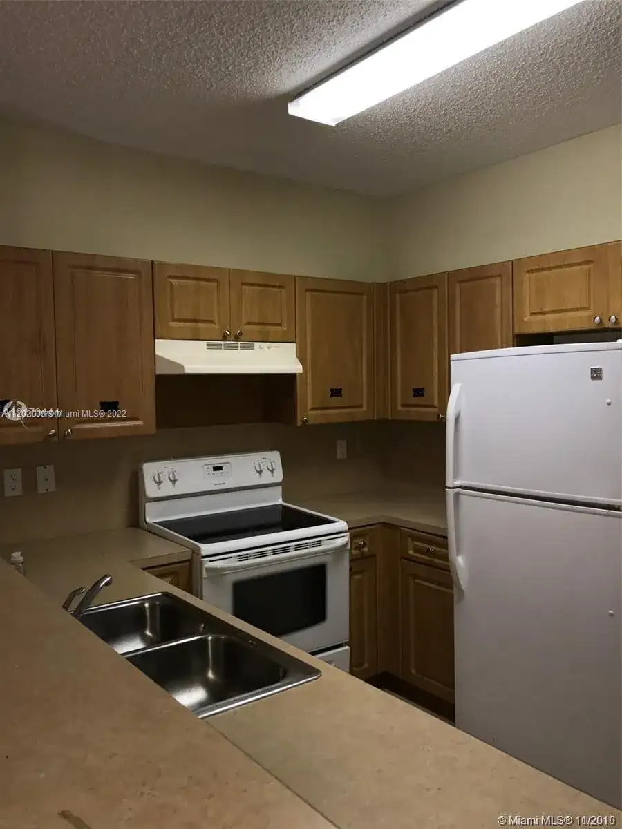 2203 SE 23rd Ter # 2203, Homestead FL 33035 photo 3
