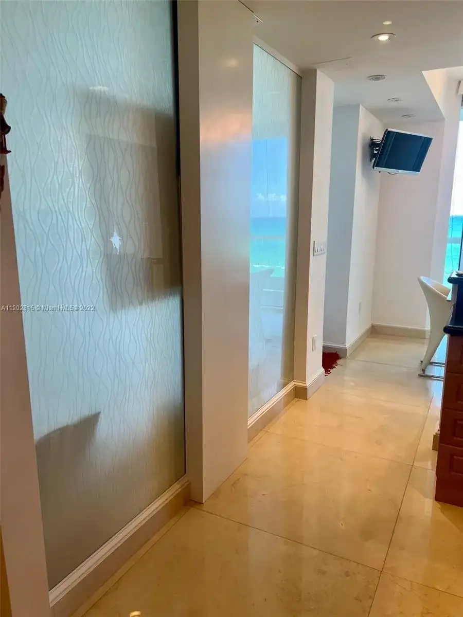 17875 Collins Ave # 905, Sunny Isles Beach FL 33160 photo 4