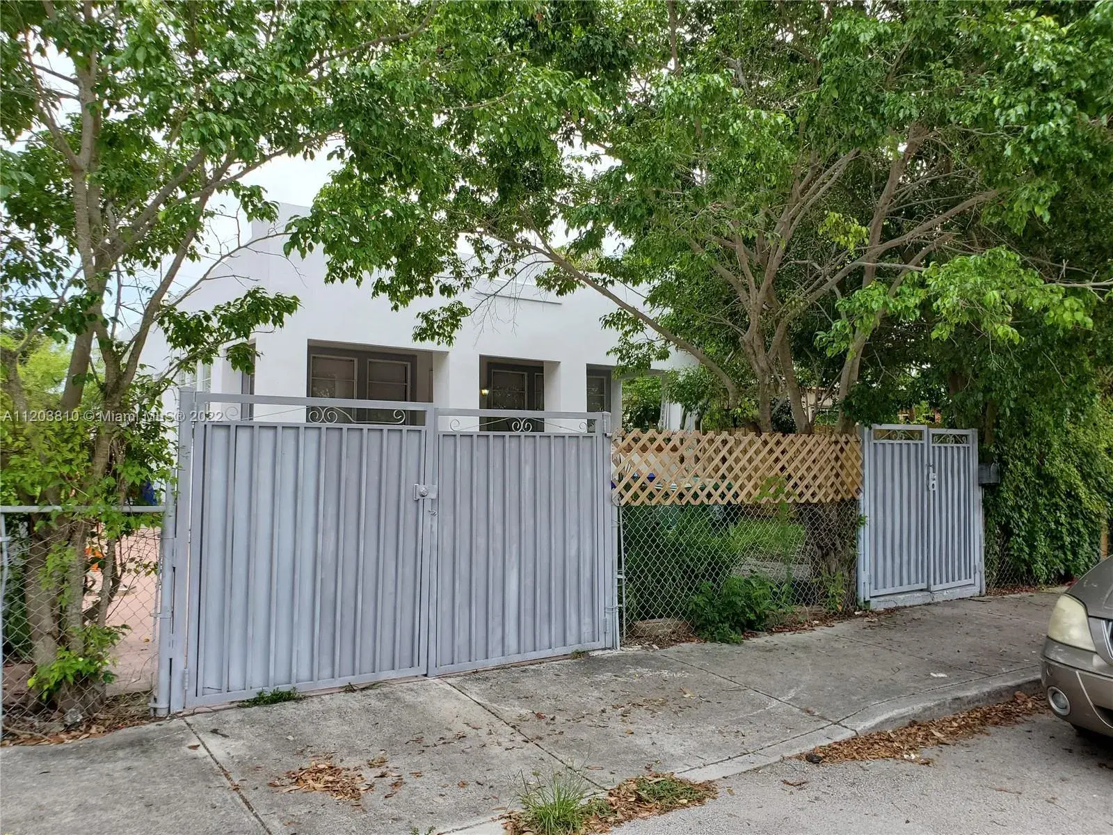 120 NW 49th St, Miami FL 33127
